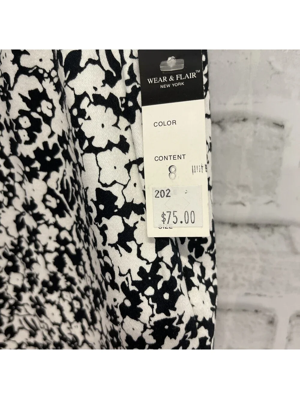 NWT Wear Flair Black White Floral Crop